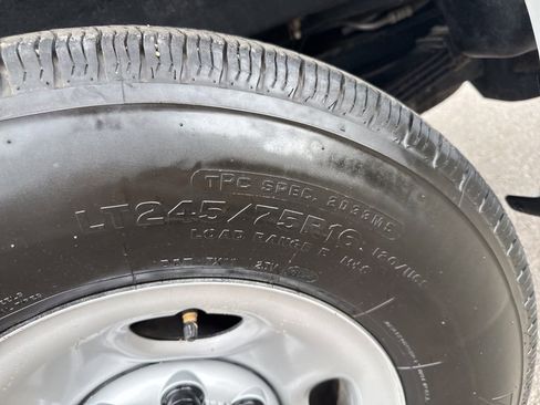 Used 2024 Chevrolet Express 3500 LS image 26