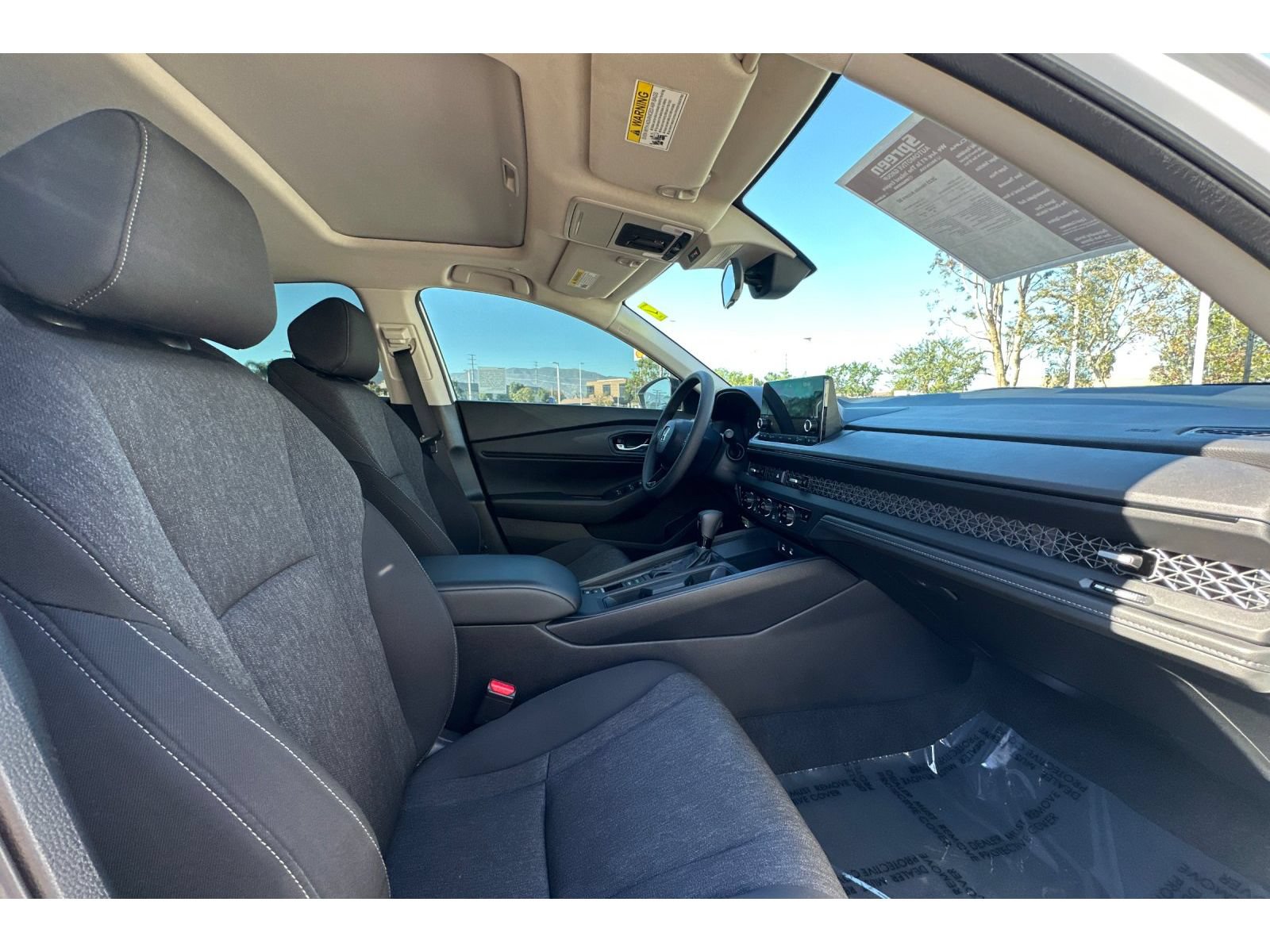 Used 2025 Honda Accord SE image 13