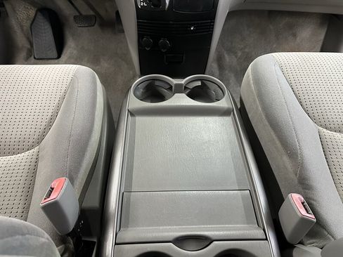 Used 2007 Toyota Sienna LE FWD image 28
