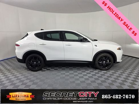 New 2025 Dodge Hornet GT w/ GT Blacktop Package image 8