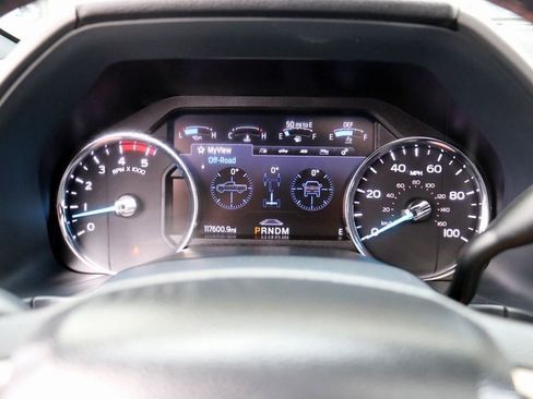 Used 2022 Ford F250 Platinum w/ Tremor Off-Road Package image 19