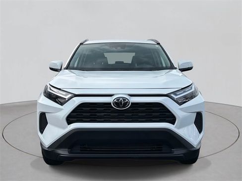 Used 2024 Toyota RAV4 XLE image 2