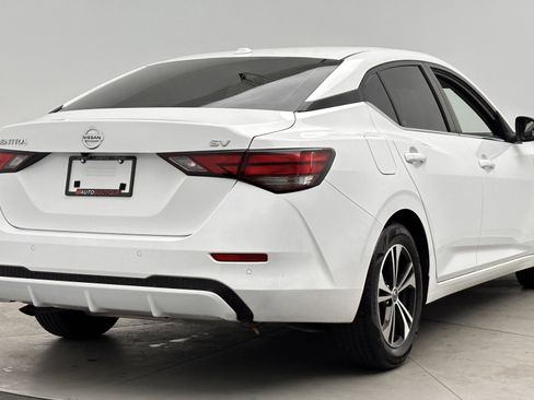 Used 2022 Nissan Sentra SV image 7