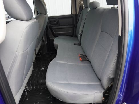 Used 2017 RAM 1500 Express image 30