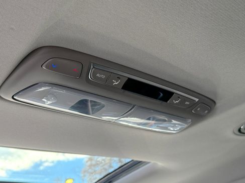 New 2025 Kia Telluride S image 35