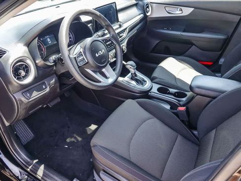Certified 2023 Kia Forte LXS FWD image 16