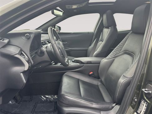 Used 2020 Lexus UX 250h w/ Premium Package image 9