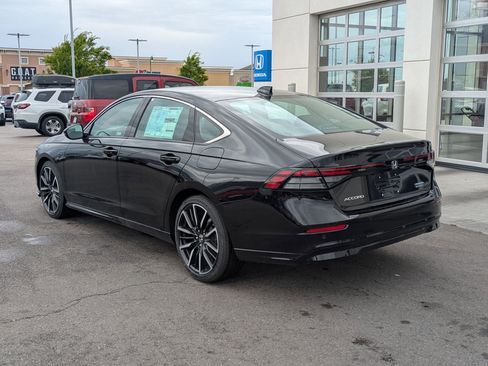New 2026 Honda Accord Touring image 7