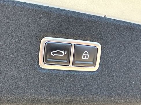 Used 2024 Hyundai Ioniq 6 SEL RWD image 12