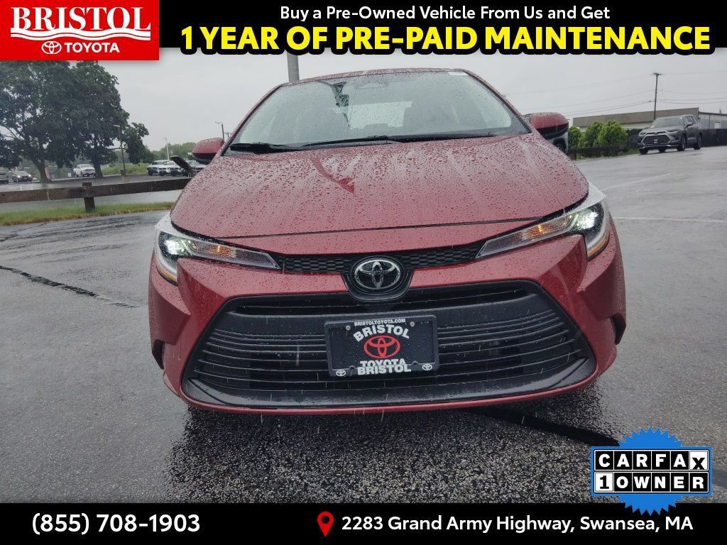 Used 2025 Toyota Corolla LE FWD image 28