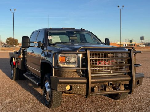 Used 2015 GMC Sierra 3500 SLT image 12