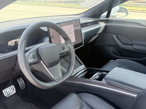 Used 2023 Tesla Model S AWD/4WD image 21