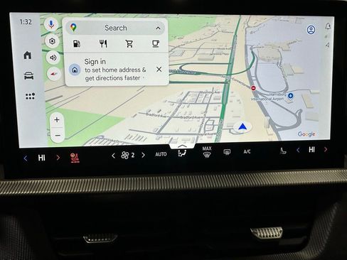 Used 2025 Ford Explorer ST-Line image 33