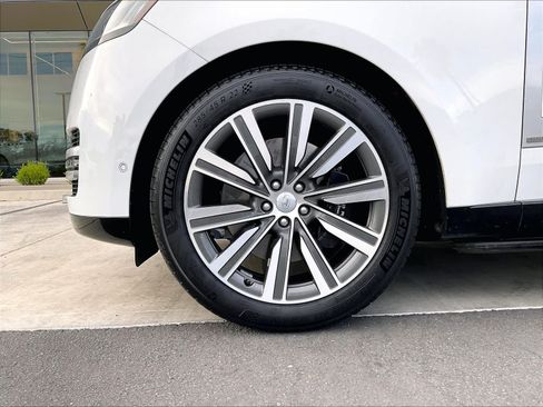 Used 2023 Land Rover Range Rover Autobiography AWD/4WD image 11