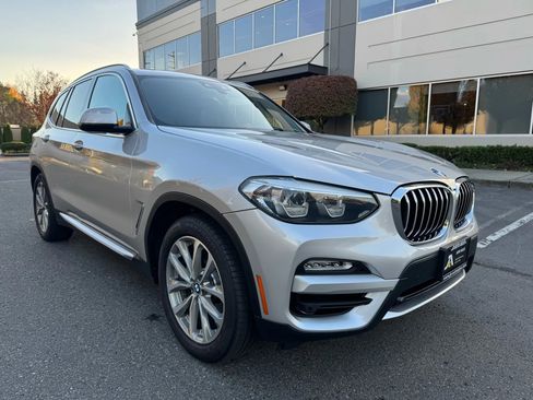 Used 2019 BMW X3 xDrive30i w/ Driving Assistance Package image 2