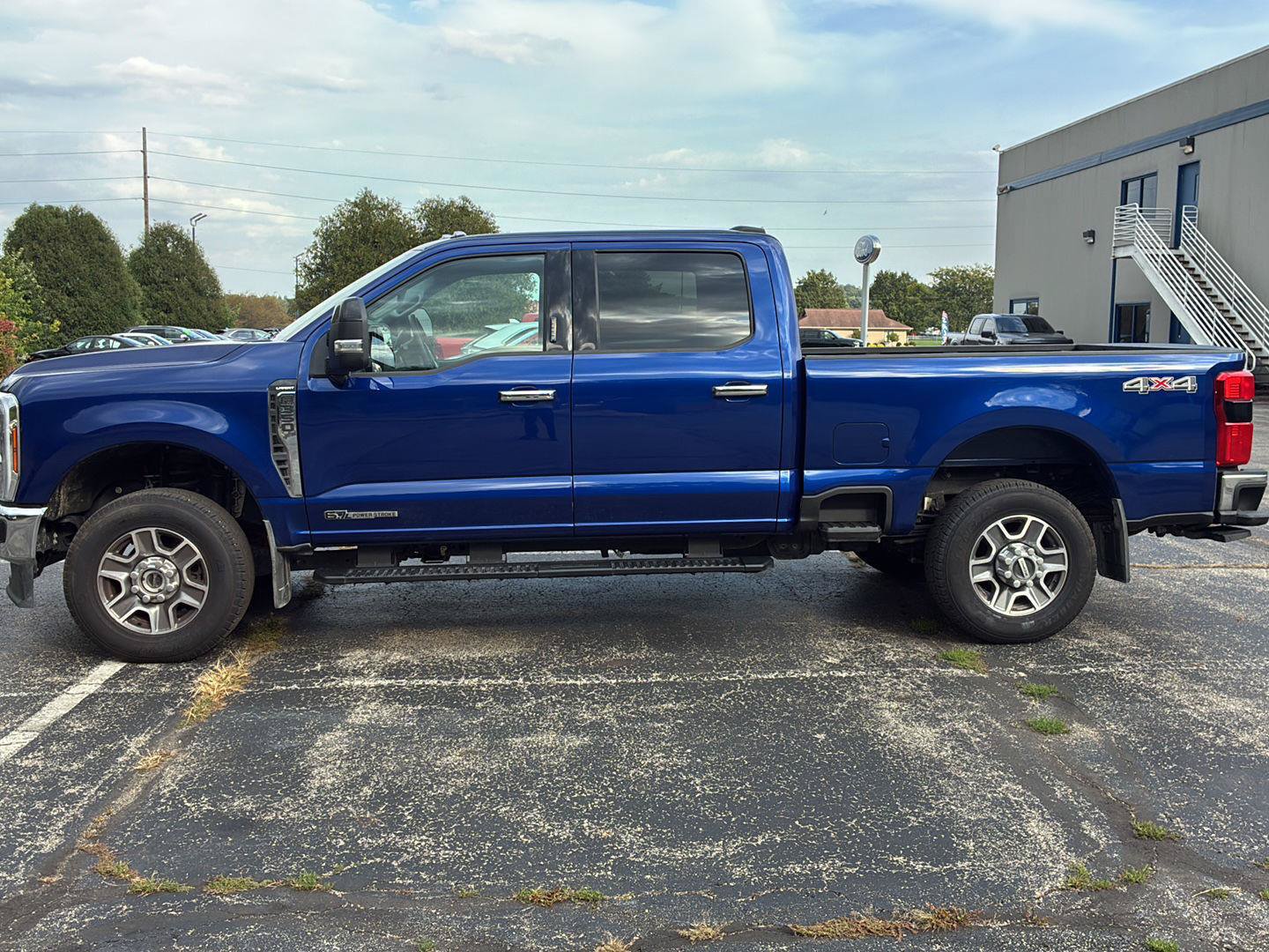 Used 2026 Ford F350 Lariat w/ Lariat Premium Package AWD/4WD image 2
