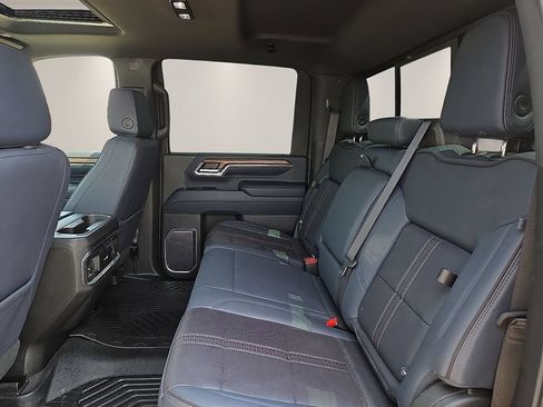 Used 2024 Chevrolet Silverado 3500 High Country w/ High Country Premium Package AWD/4WD image 11