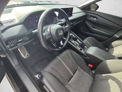 Used 2024 Honda Accord Sport image 10