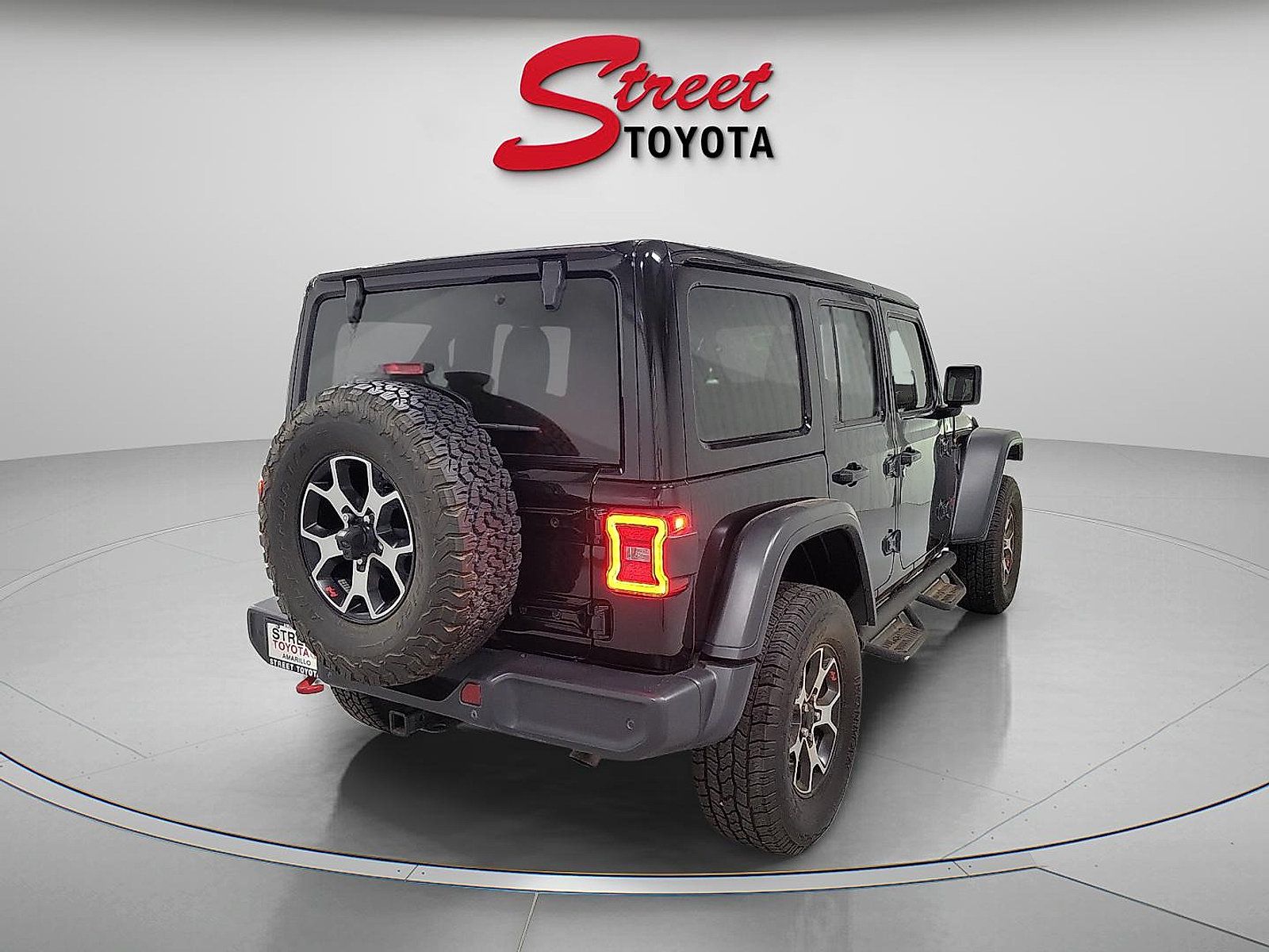 Used 2020 Jeep Wrangler Unlimited Rubicon AWD/4WD image 4
