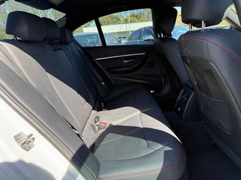 Used 2018 BMW 330i xDrive 330i xDrive AWD 4dr Sedan image 15