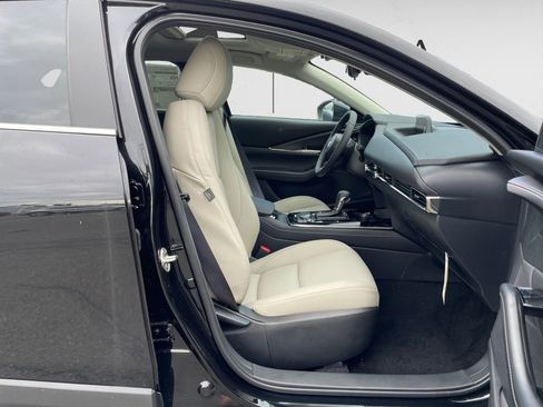 New 2025 MAZDA CX-30 AWD 2.5 S w/ Preferred Package image 14