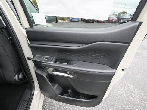 New 2025 Ford Ranger XLT w/ Black Appearance Package image 24