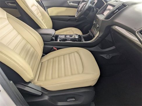 Used 2019 Ford Edge SEL w/ Equipment Group 201A image 33