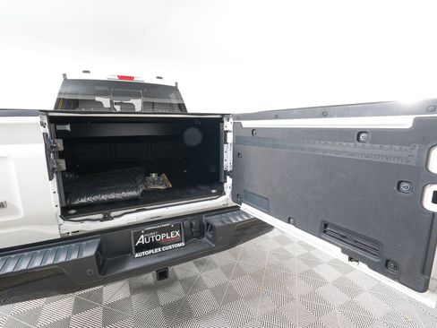 Used 2024 Ford F150 King Ranch w/ FX4 Off-Road Package image 6