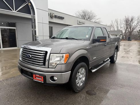 Used 2012 Ford F150 XLT w/ XLT Chrome Pkg image 2