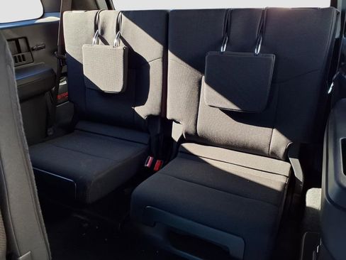 Used 2025 Toyota 4Runner SR5 image 37