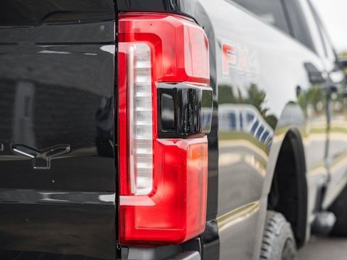 New 2026 Ford F350 Lariat w/ FX4 Off-Road Package image 8