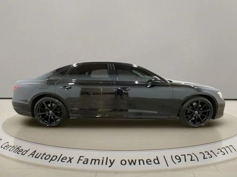 Used 2022 Audi S8 w/ S8 Comfort Plus Package AWD/4WD image 6