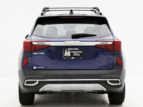 Used 2023 Kia Seltos SX image 9