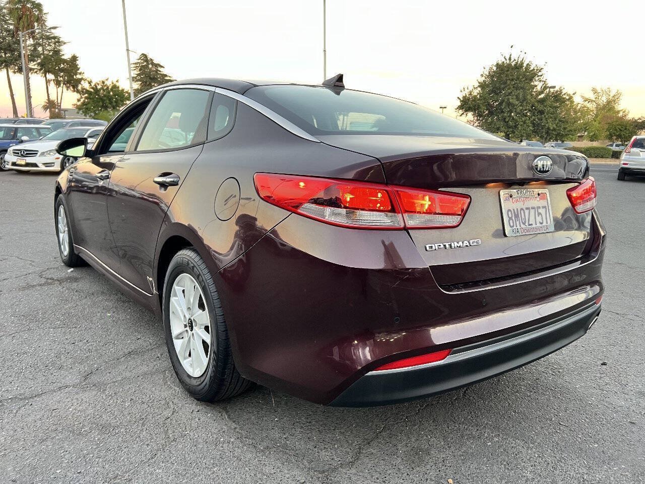 Used 2018 Kia Optima LX FWD image 5