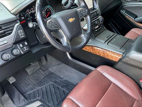 Used 2019 Chevrolet Tahoe Premier w/ Premier Plus Edition image 15
