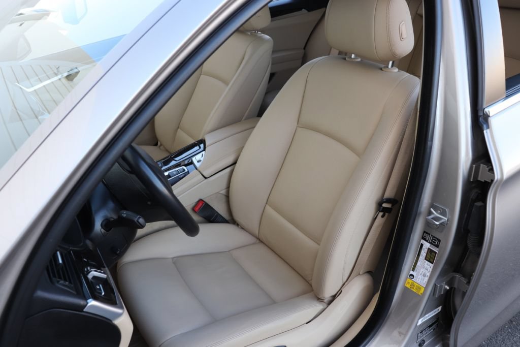 Used 2015 BMW 528i Sedan RWD image 19