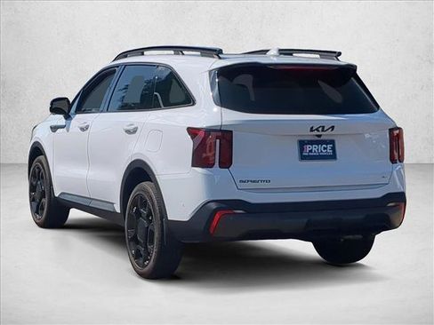 Used 2025 Kia Sorento SX AWD/4WD image 8