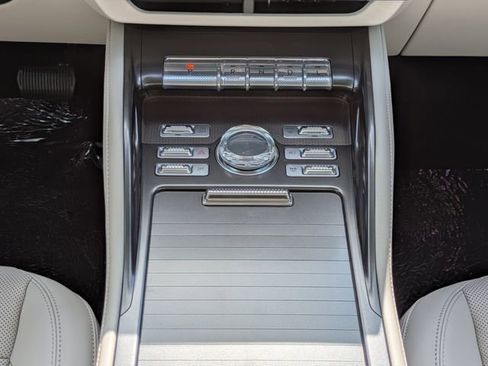 New 2026 Lincoln Nautilus Premier AWD/4WD image 19
