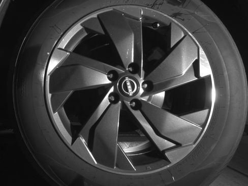 Used 2025 Nissan Rogue SV image 14