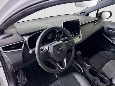 Used 2023 Toyota Corolla XSE FWD image 10