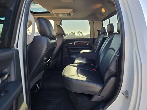 Used 2010 Dodge Ram 1500 Truck Laramie w/ Chrome Accents Group image 18