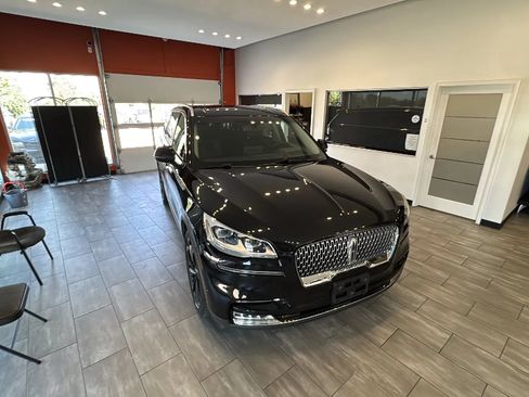 Used 2020 Lincoln Aviator Reserve w/ Equipment Group 202A AWD/4WD image 41