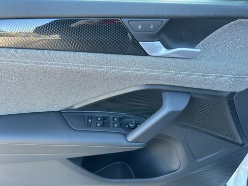 New 2026 Volkswagen Tiguan S AWD/4WD image 9