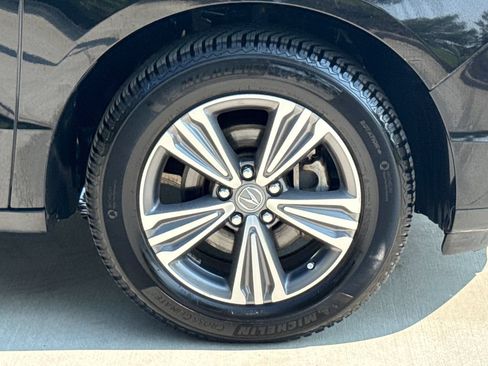 Used 2019 Acura MDX SH-AWD image 11