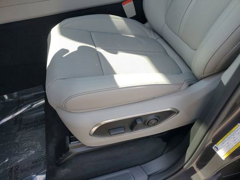 New 2026 Jeep Grand Wagoneer L 4WD image 21