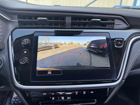 Used 2023 Chevrolet Bolt EUV LT w/ Driver Confidence Package FWD image 31