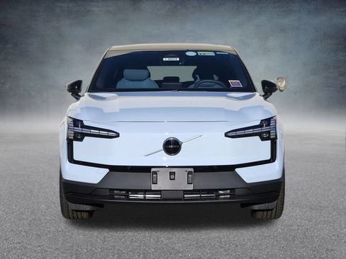 New 2026 Volvo EX30 Plus w/ Climate Package image 2