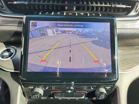 Certified 2024 Jeep Grand Cherokee Limited image 23