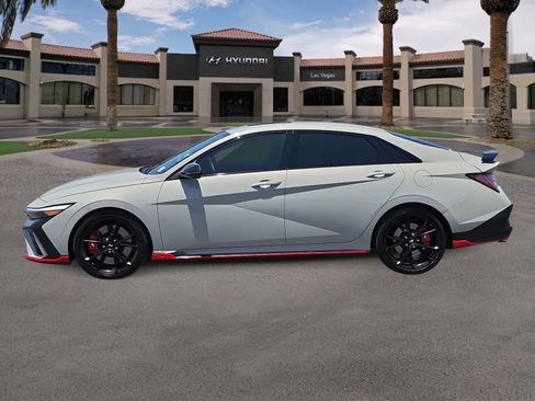 Used 2025 Hyundai Elantra N FWD image 6
