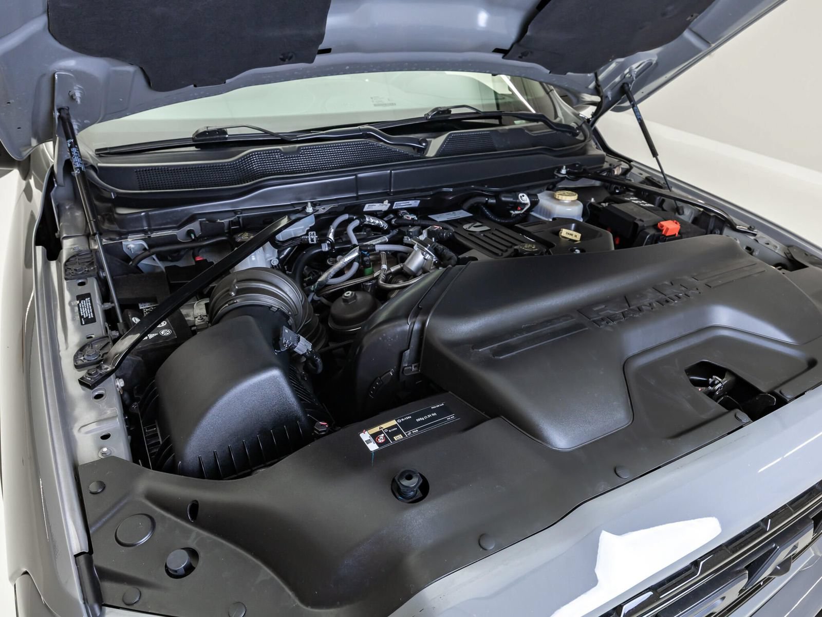 Used 2026 RAM 2500 Limited AWD/4WD image 40